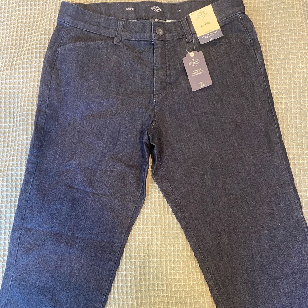 Brand new St. John Bay Capris